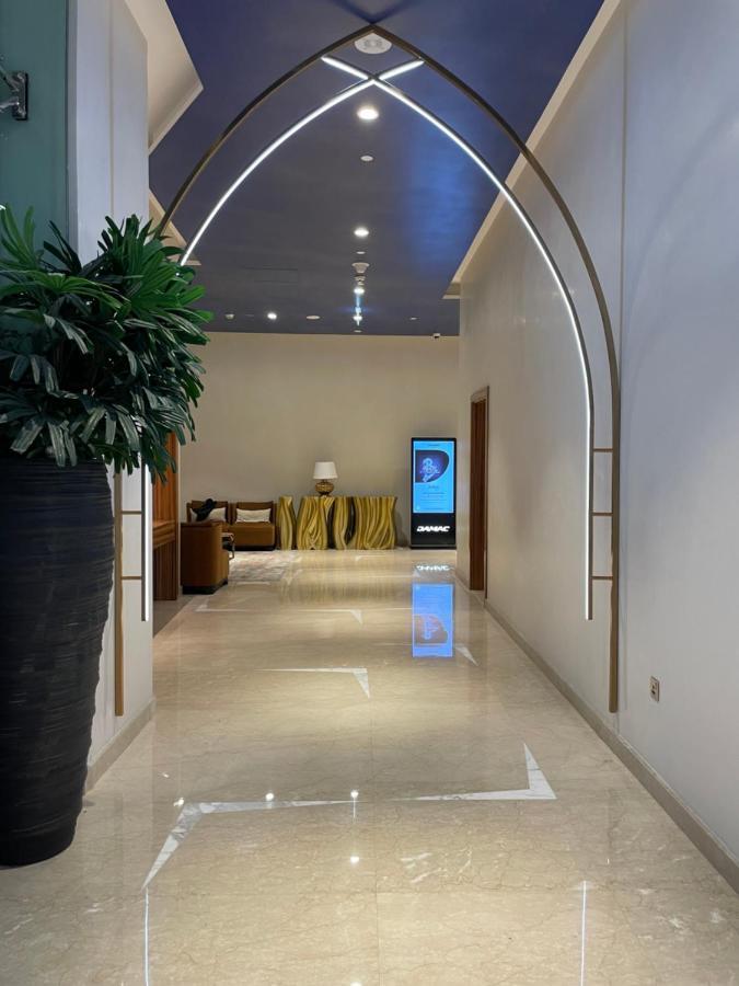 Luxury Aparthotel Prive Dubai Exterior photo
