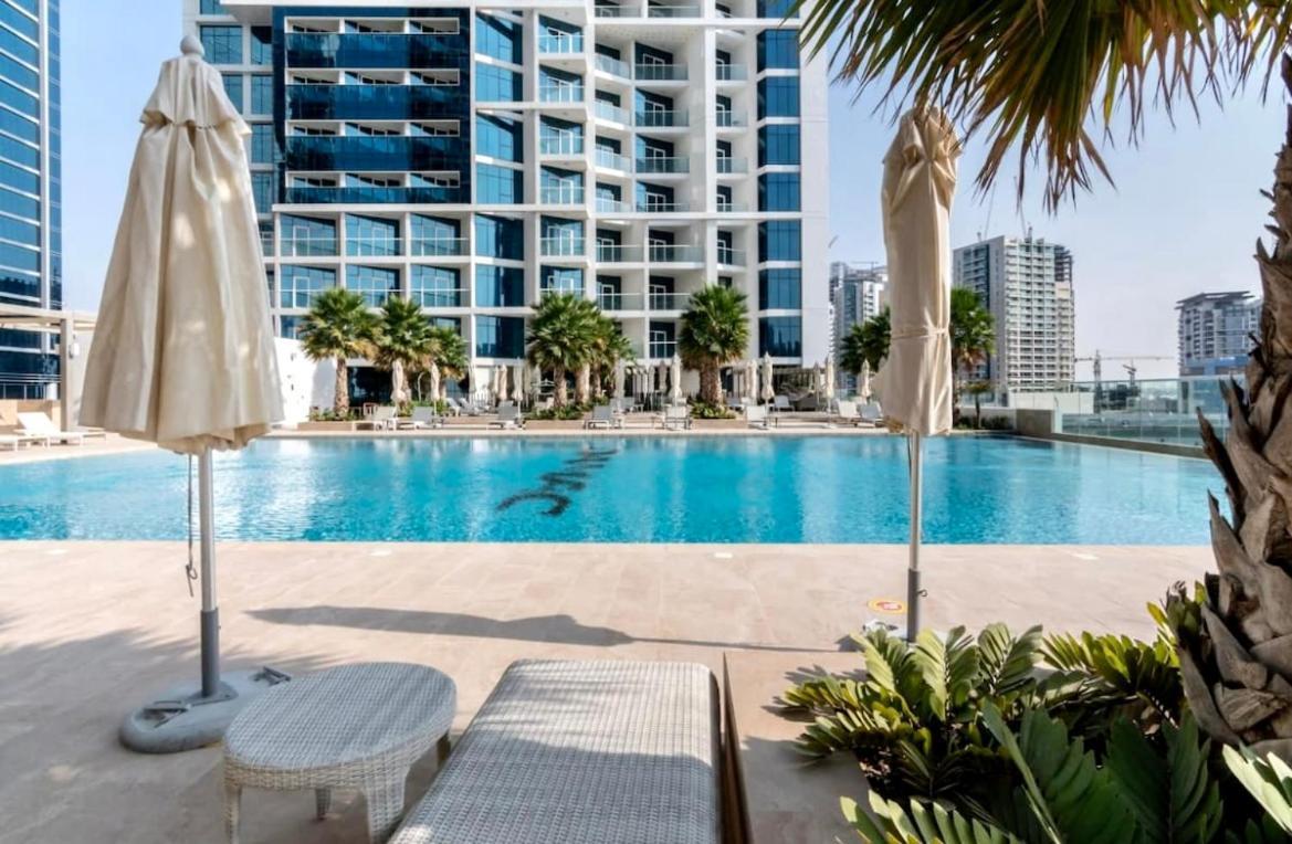 Luxury Aparthotel Prive Dubai Exterior photo