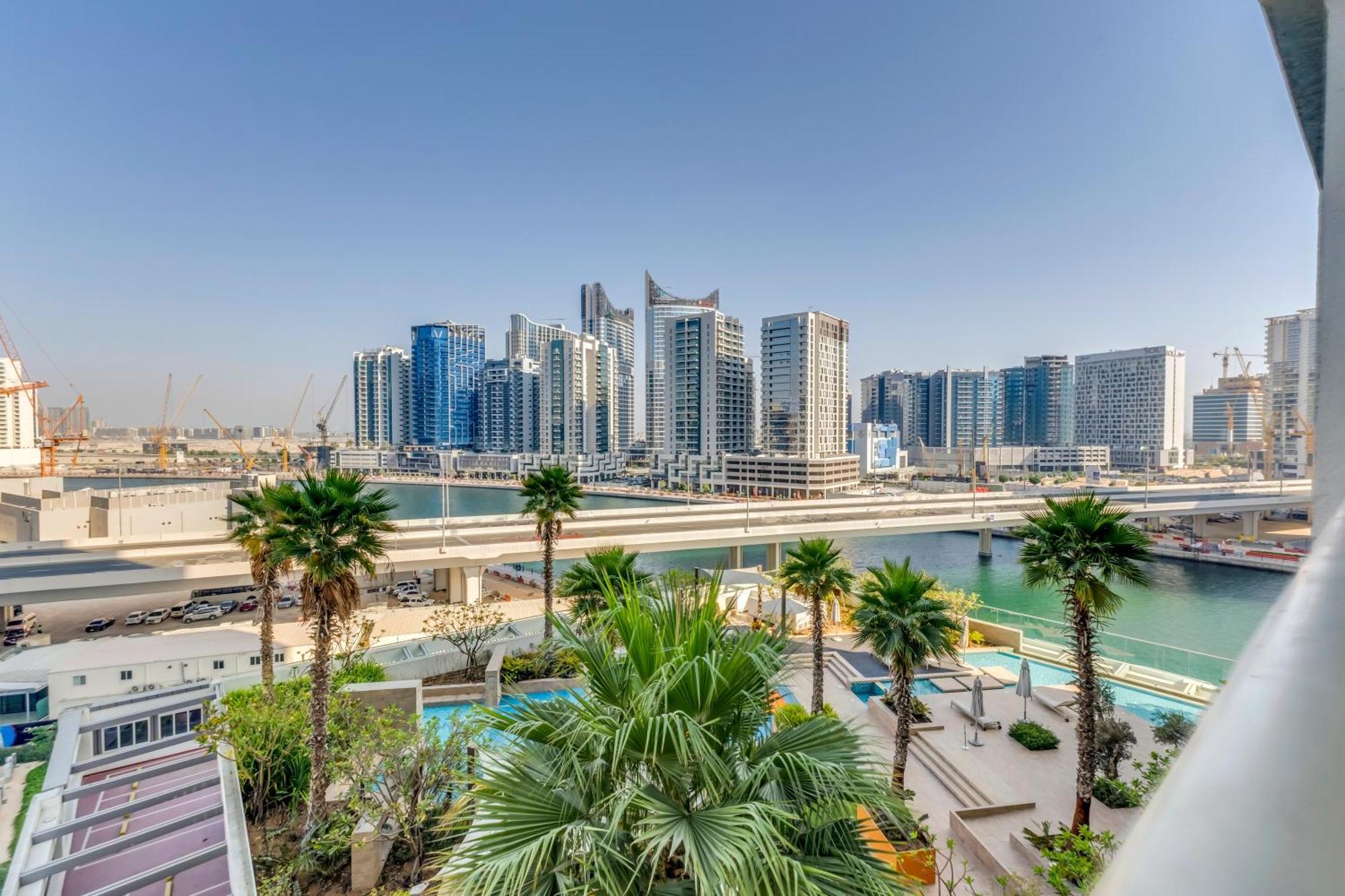 Luxury Aparthotel Prive Dubai Exterior photo
